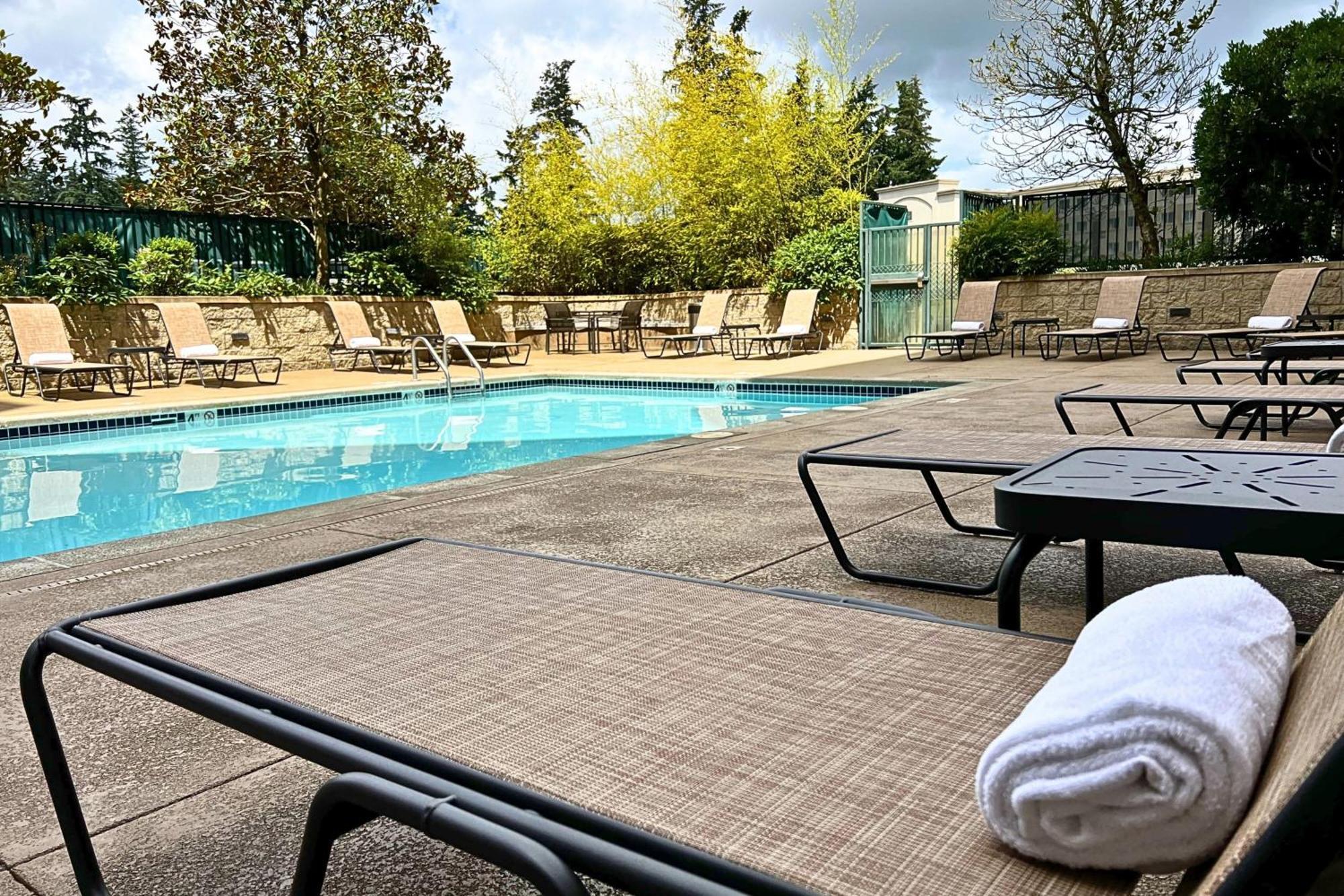 Seattle Marriott Redmond Hotel Exterior foto